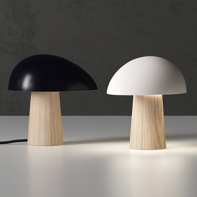 Lampada da tavolo in resina di - Resin Art On Wood recensione e prezzo